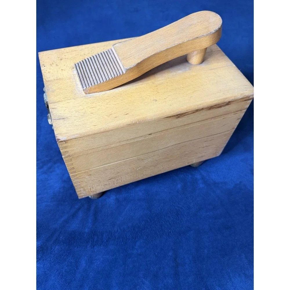 Vtg 1950s Esquire Shoe Valet De Luxe Wooden Shoe Shine Box Kit W Accessories